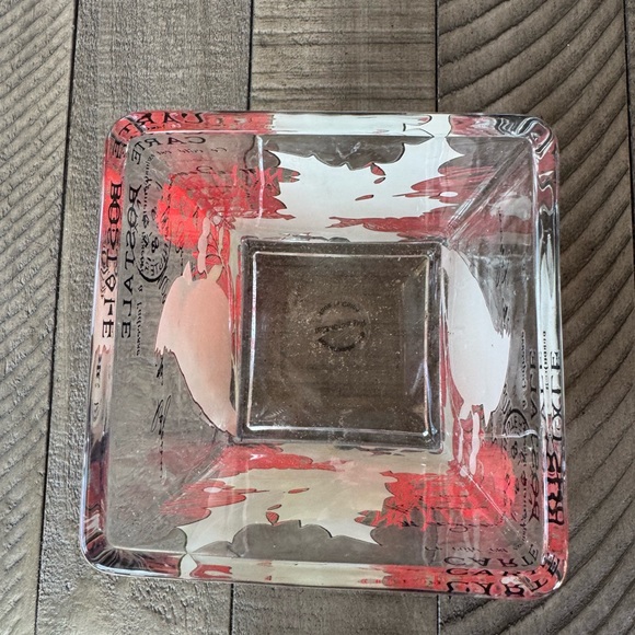 Cardinal and Holly Glass Cube Vase - Picture 7 of 10